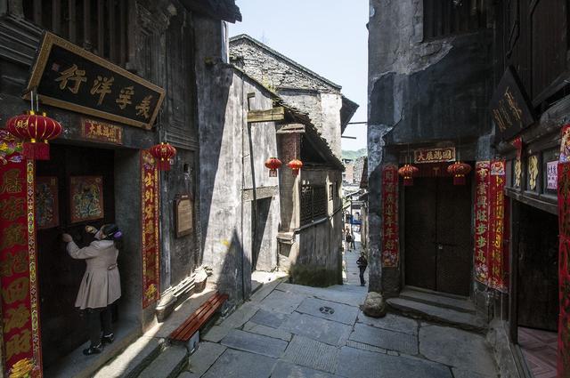 洪江黔城古商城跟芙蓉古城,洪江古商城黔阳古城哪个值得去