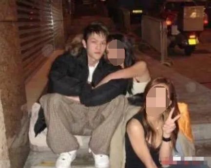 “为法制咖不惜撬了闺蜜墙脚”?是她真被下降头还是*脑洗**包来作妖