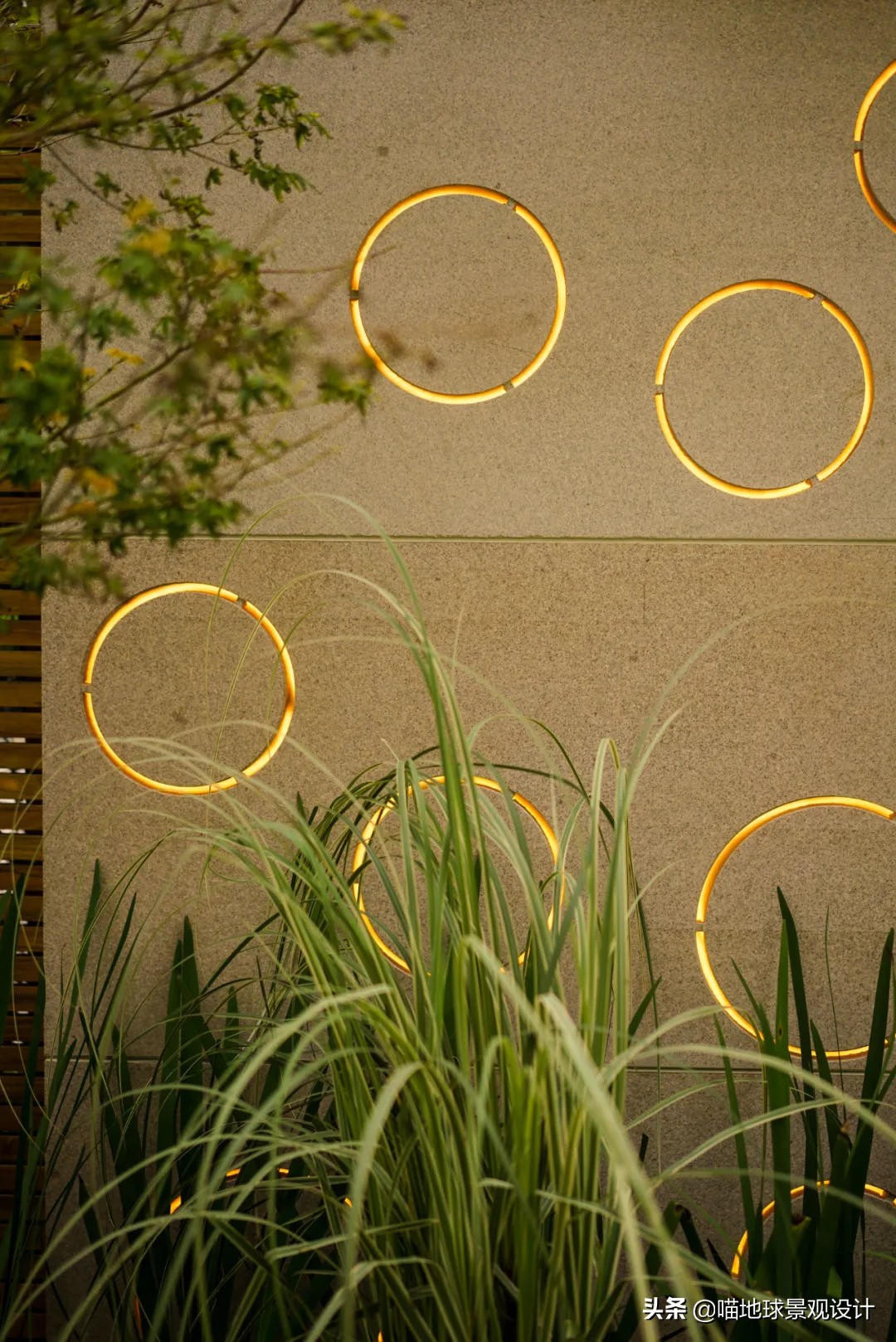 景墙圆形造型价格,简洁欧式庭院景观墙设计