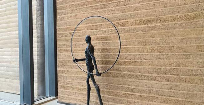 东西方现代夯土墙建筑集粹