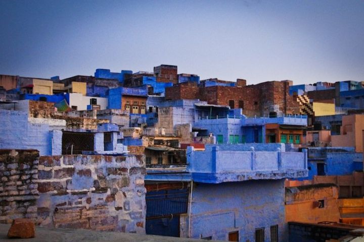 想去印度发展有什么途径,想去印度需要什么条件