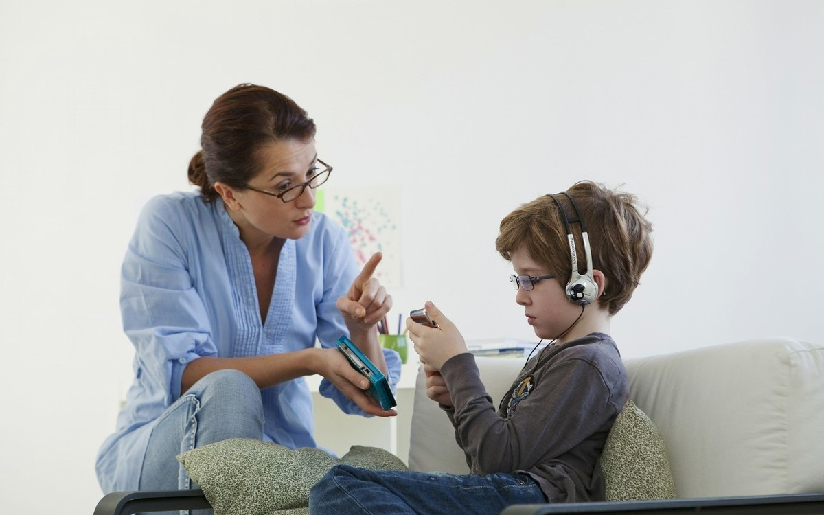 孩子恋家的心理怎么解决,孩子恋物纠正