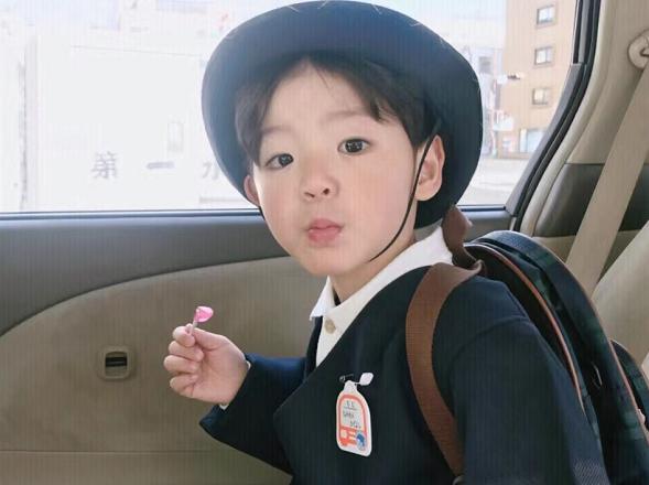 国外校服和中国校服的区别,中国的校服和韩国校服的差别