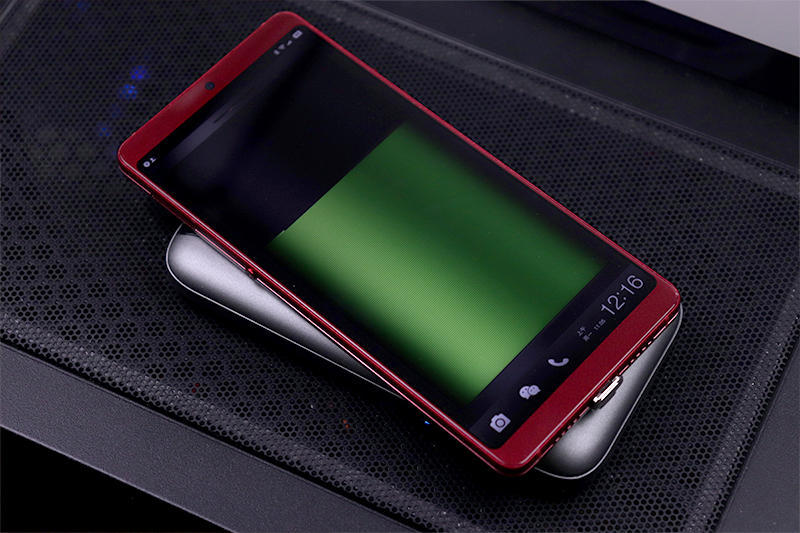 旧手机不要扔了可以当充电宝,手机无线充电接收器