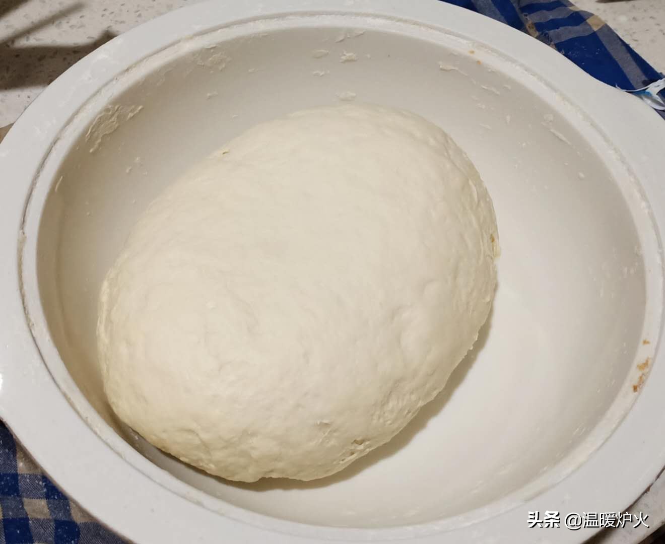 一次发酵豆沙包做法视频,一次发酵豆沙包的方法