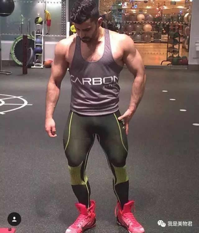 型男健身服,健身新手入门必备装备男