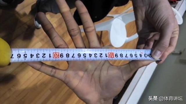 最强nba三个伦纳德哪个最厉害,各大球星评价伦纳德