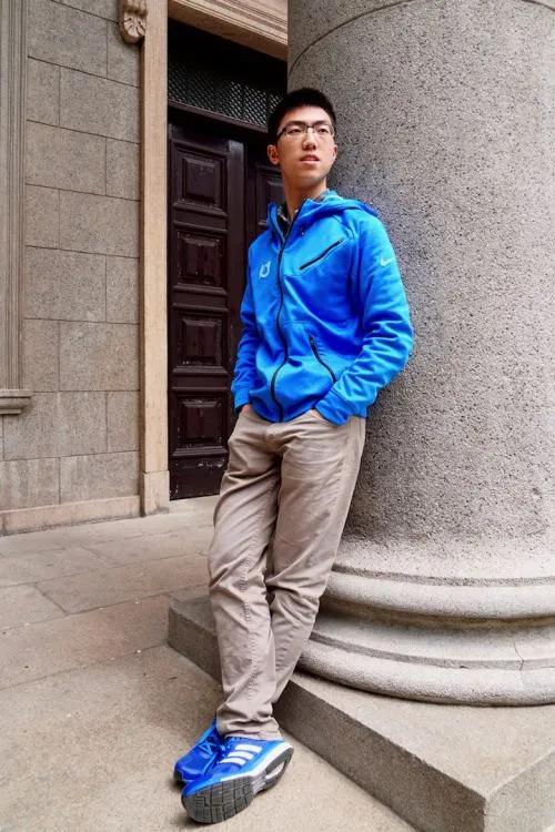 涔斿竷鏂姳蹇楁垚涓鸿绠楁満楂樻墜,涔斿竷鏂槸鎬庝箞琚煿鍏诲嚭鏉ョ殑