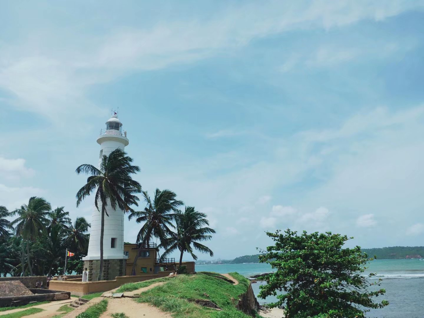 一生必去一次的神奇国度，榴莲白菜价，还有千与千寻里的海上火车