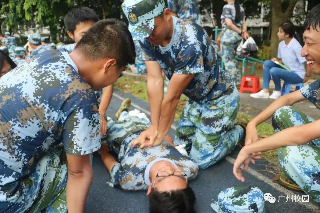 真人版穿越火线军训,有真人cs军训的大学