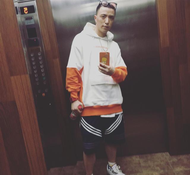 jonyj霸气不用外露中国有嘻哈,jonyj风格说唱