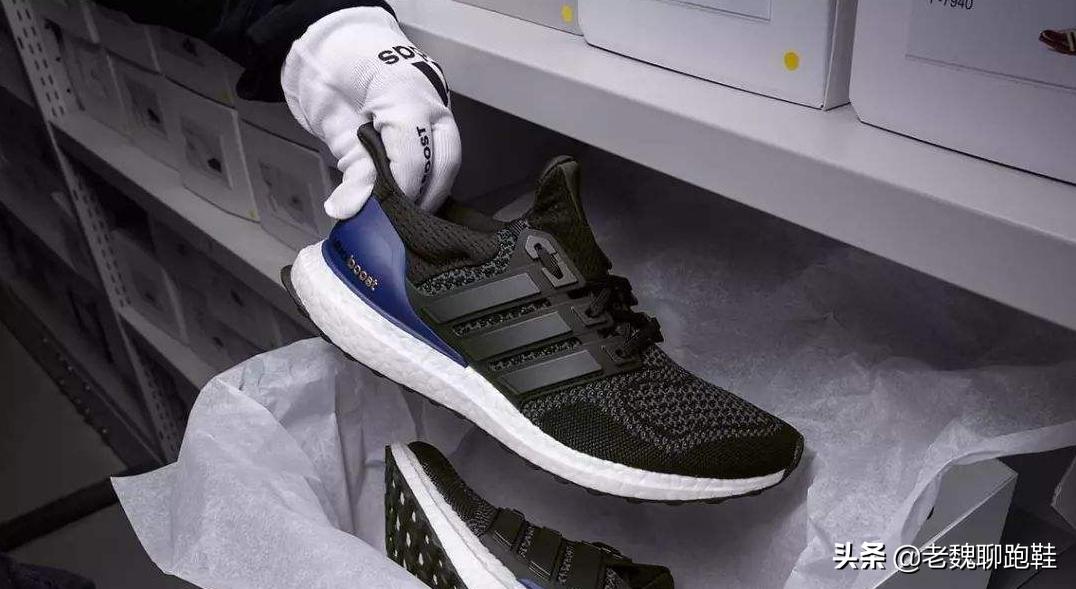 亚瑟士n21和阿迪达斯boost,阿迪达斯boost和态极3.0哪个软