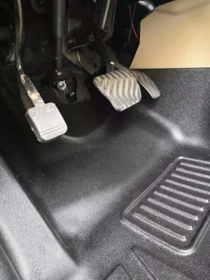 2016款本田crv2.0都市版,本田cr-v两驱都市版安全配置