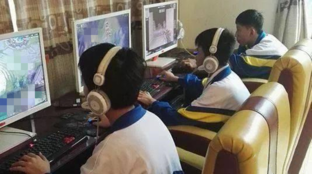 孩子玩游戏上瘾怎么治？父母了解“损失厌恶”，培养孩子学习兴趣