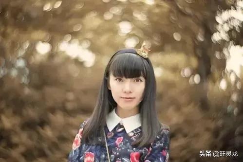 定焦镜头人像摄影师实操,50mm定焦如何拍摄人像