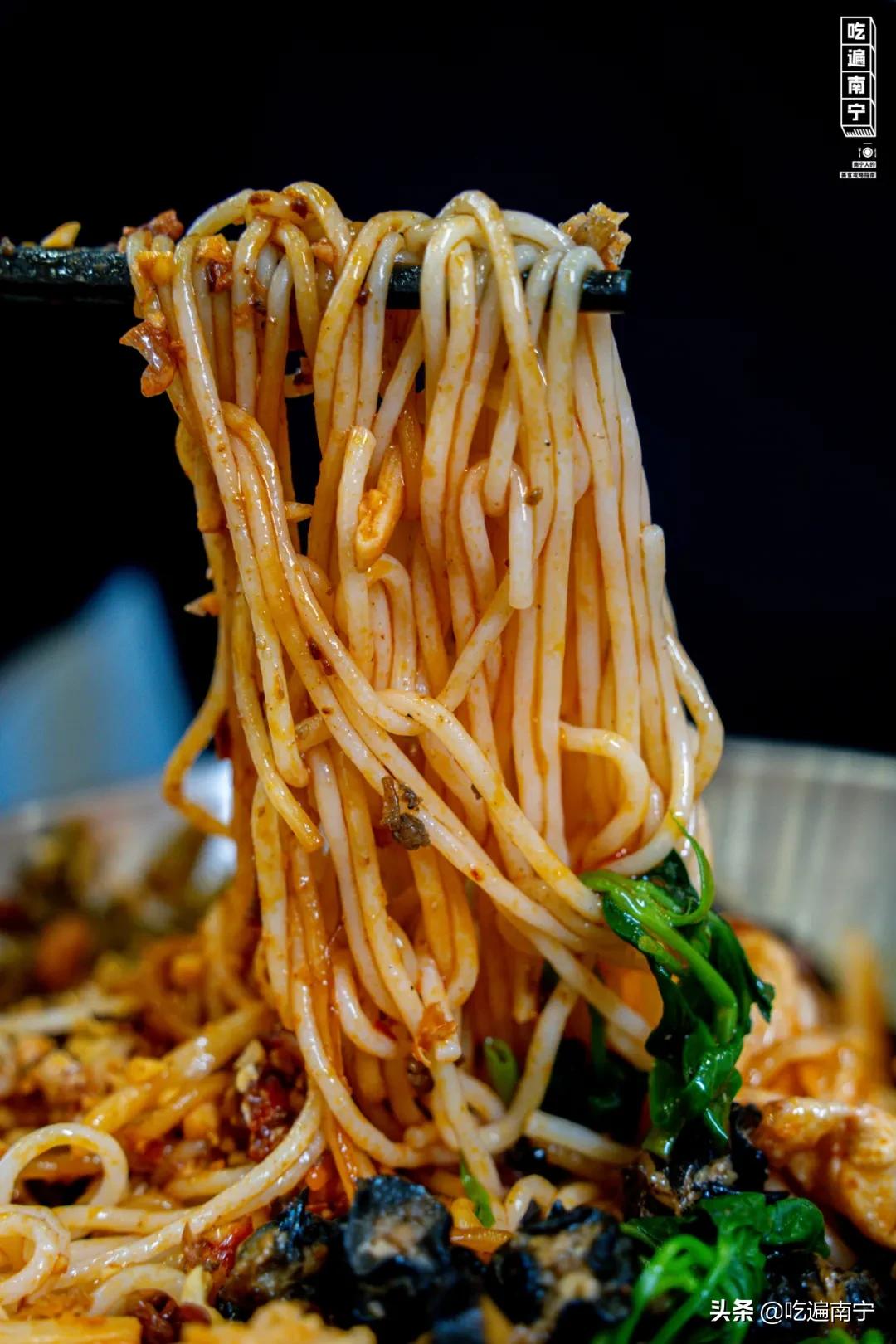 柳州风味炒螺蛳,柳州好吃的炒螺蛳