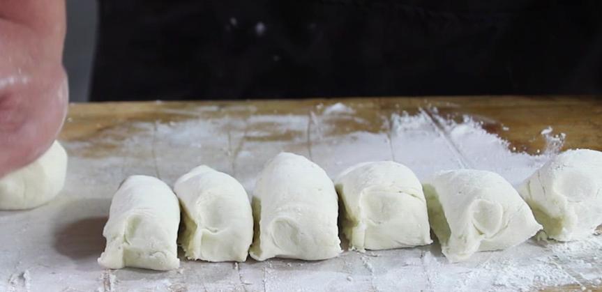 土豆牛肉煎饼家常做法,牛肉不柴怎么做好吃