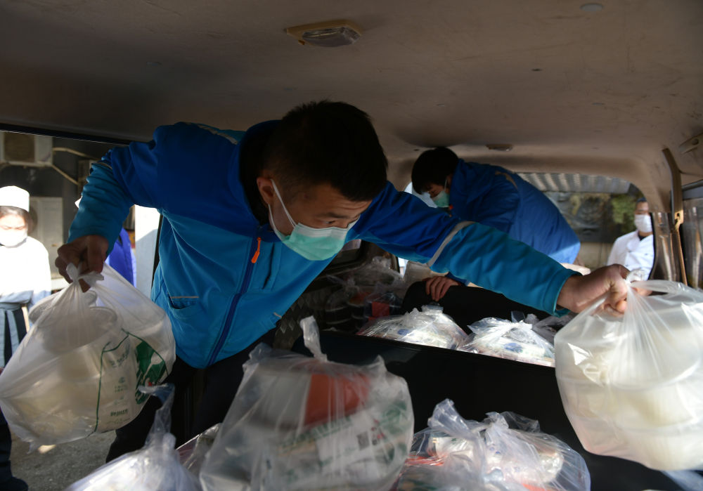 爱心慰问暖人心众志成城抗疫情,疫情期间爱心守望情暖赣鄱