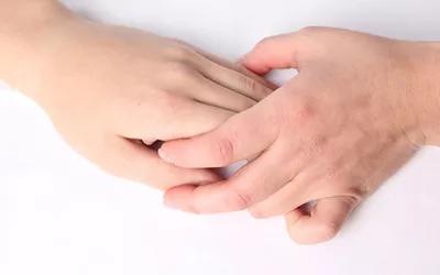 城市温度急剧上升,冬天温度高皮肤干燥瘙痒怎么办