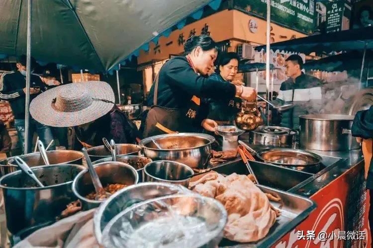 下班摆地摊卖点什么赚钱,下班兼职摆摊卖点啥