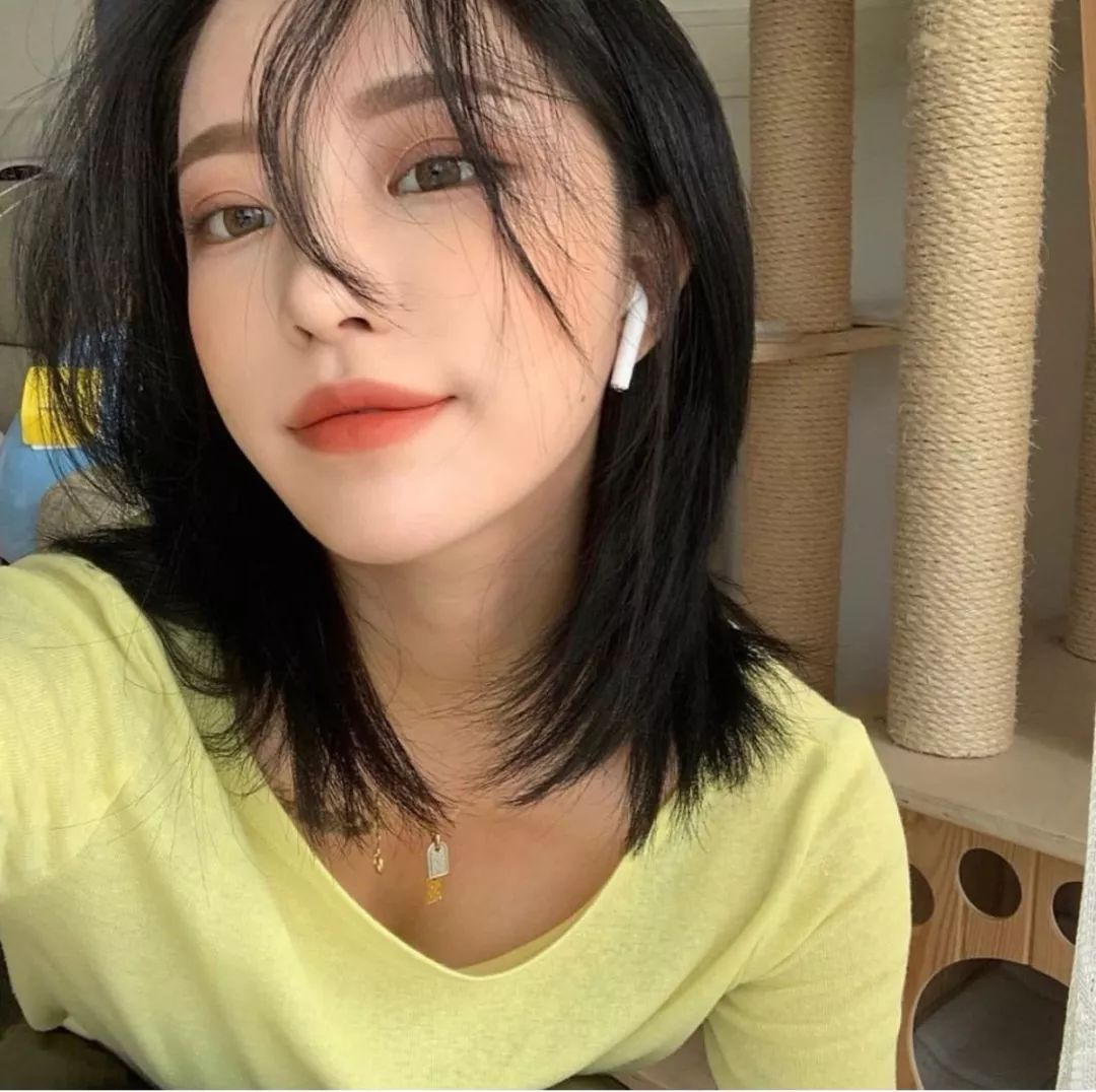 方圆脸适合的发型烫发,方圆脸适合的发型实况图