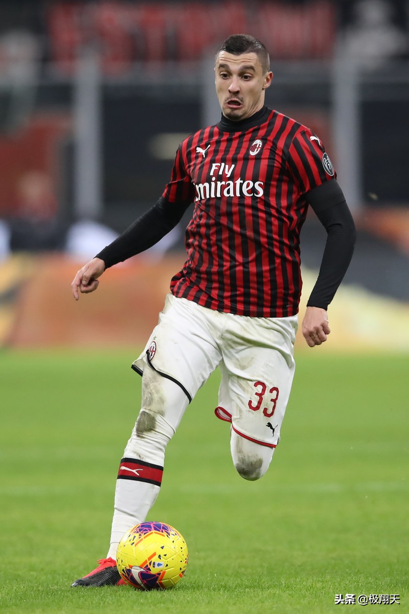 米兰5连胜真天亮了?伊布38岁真这么神?1点太重要球迷:他才是功臣