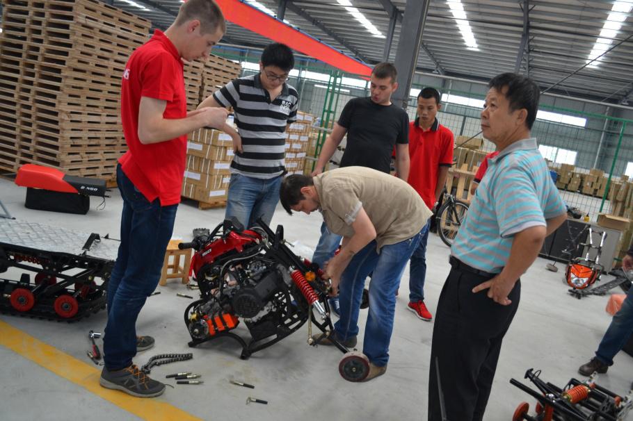 万迪雪橇摩托车,国内雪橇车