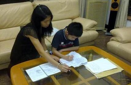 大学生找家教兼职很难？那可未必，找准渠道就很简单