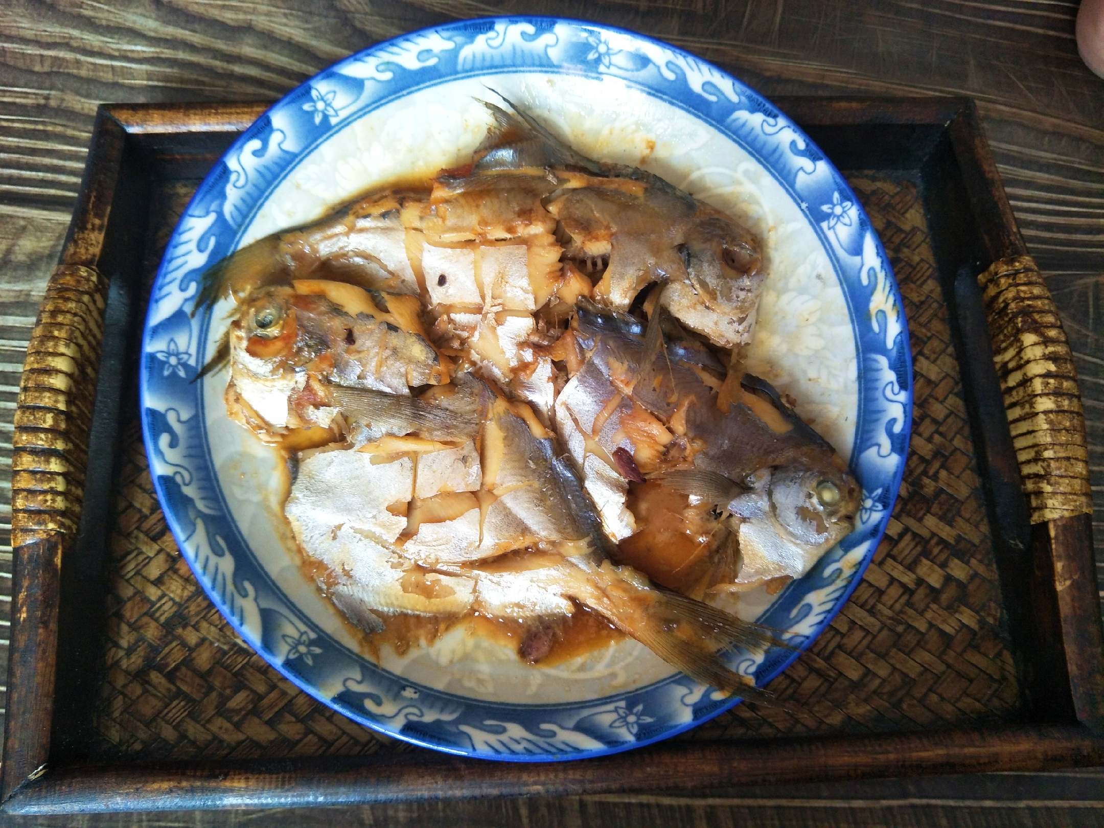 风干小鱼鱼怎么做法最好吃,秋天鱼怎么做好吃又下饭