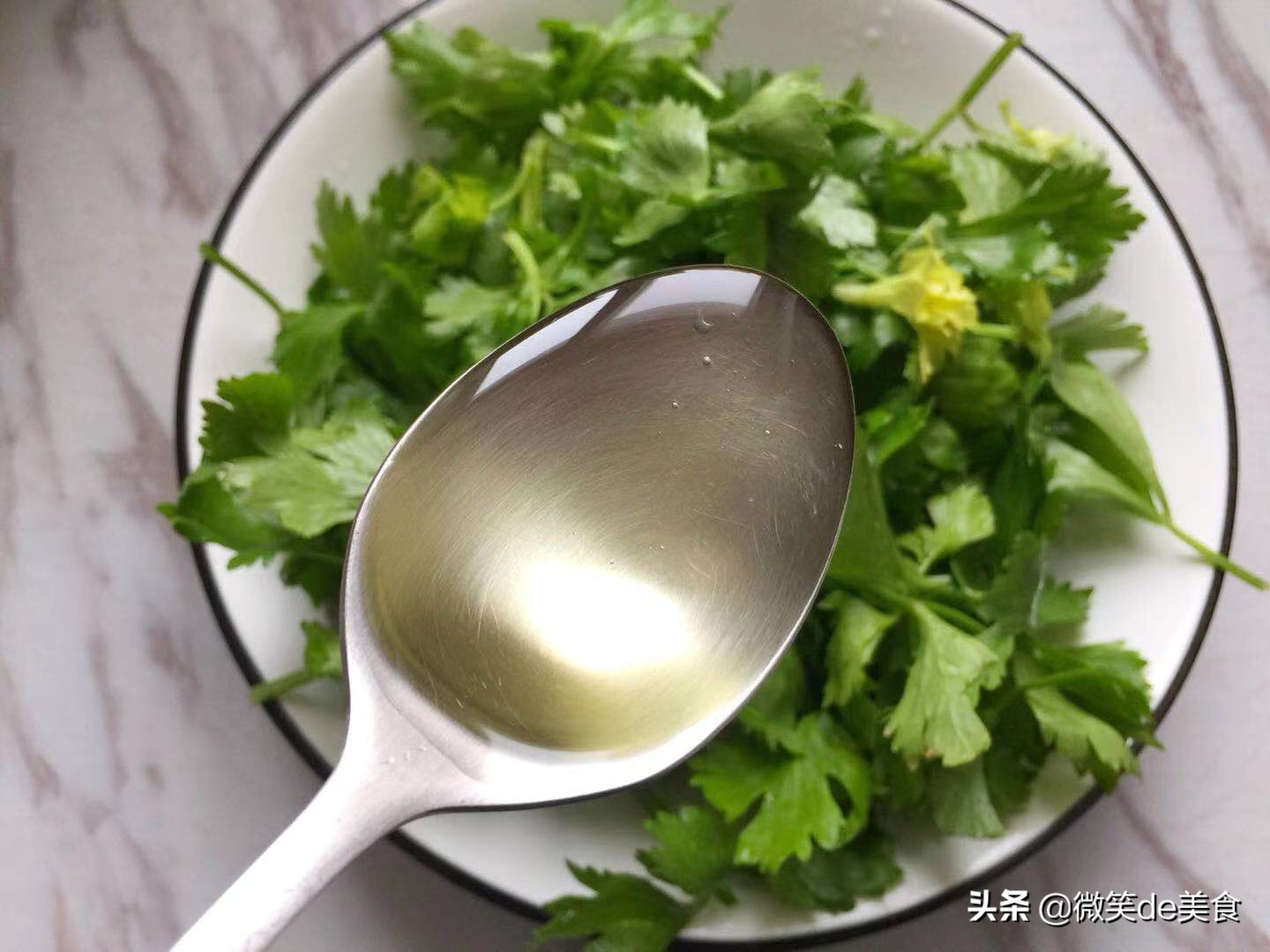 玉米面刮油,清肠玉米面详细做法