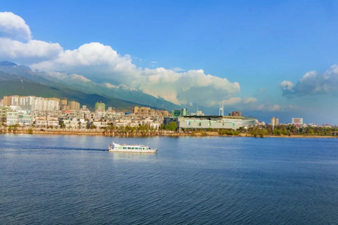 大理苍山风景图片大全,大理苍山顶的风景