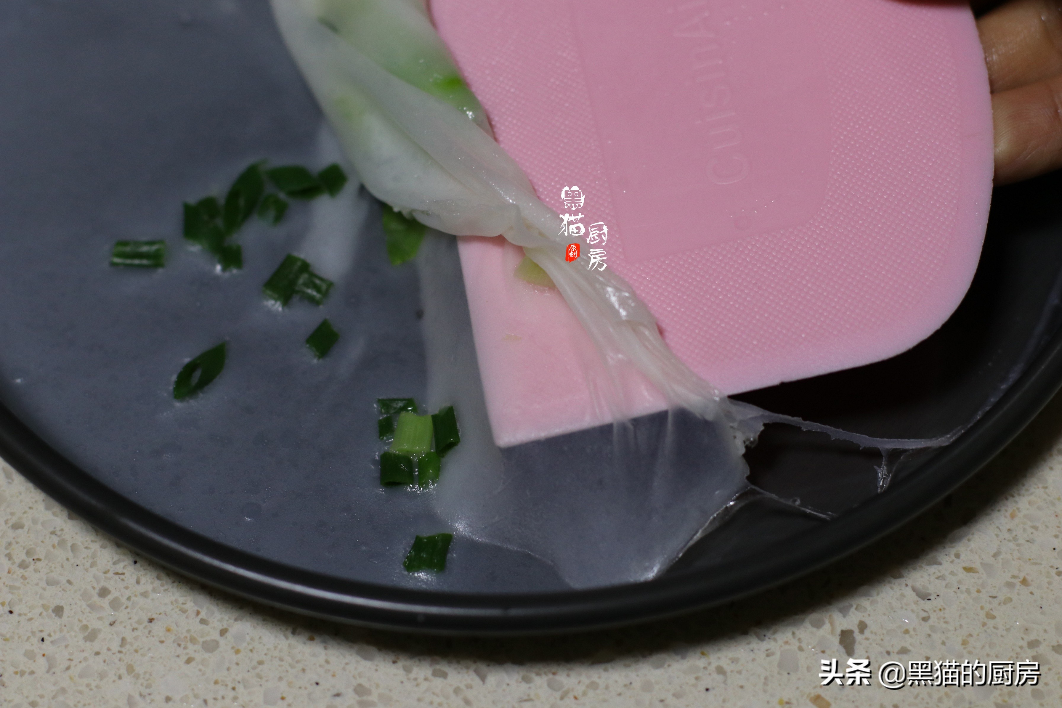 自己在家做广东肠粉的做法及配料,怎么只用一种材料做肠粉酱汁