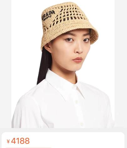 王心凌粉色帽子造型,王心凌穿搭回归现实生活