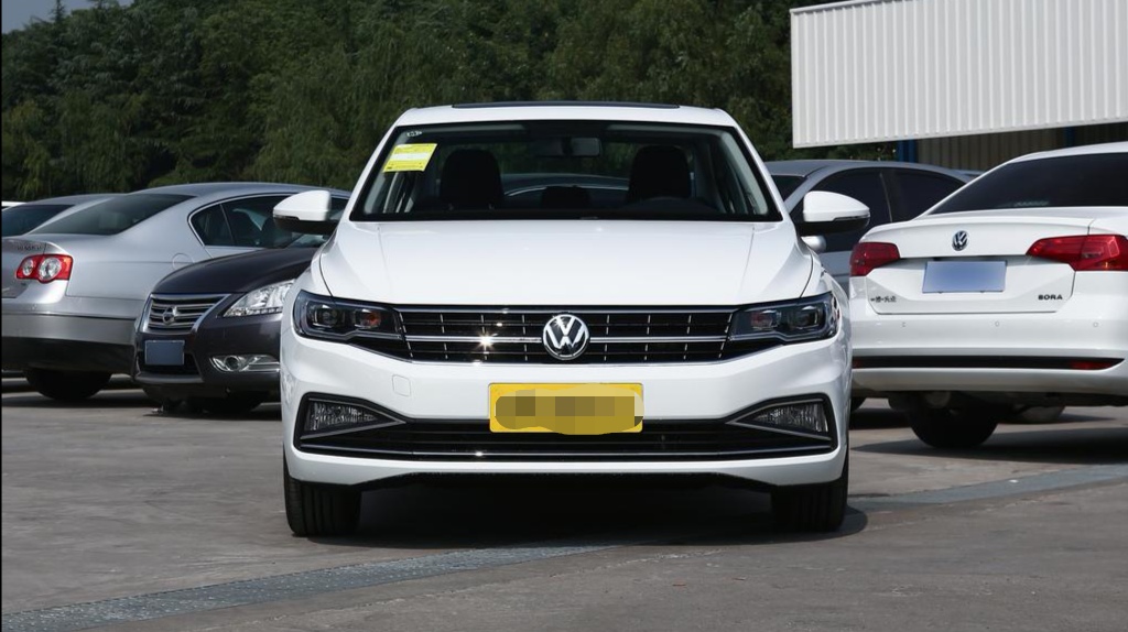 2014宝来1.6手动舒适版百公里油耗,05年的宝来1.8手动现在油耗要多少