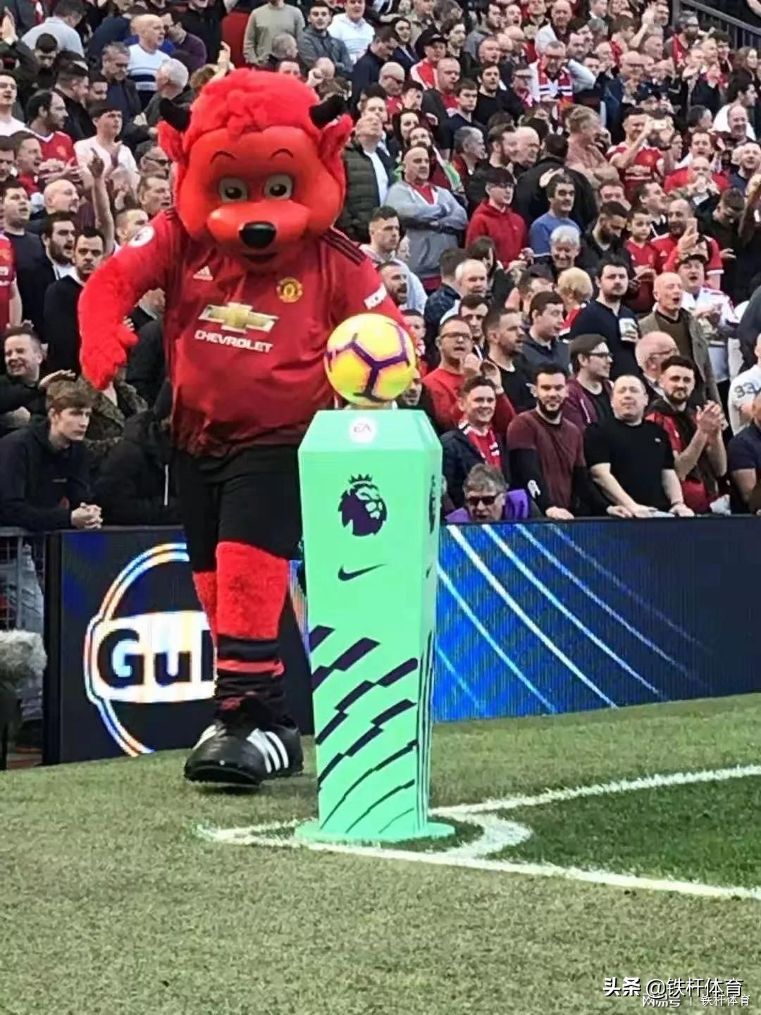 英超曼联伦敦德比,曼联曼城德比现场直播