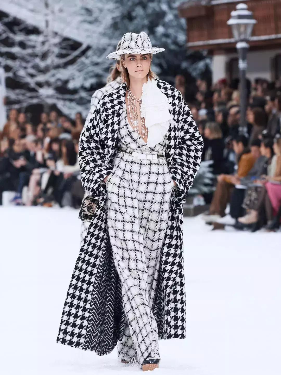 karllagerfeld是什么风格,karllagerfeld卡尔老佛爷男装