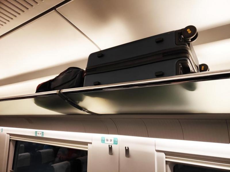 地平线8号行李箱和90分行李箱测评,双十二值得买的行李箱