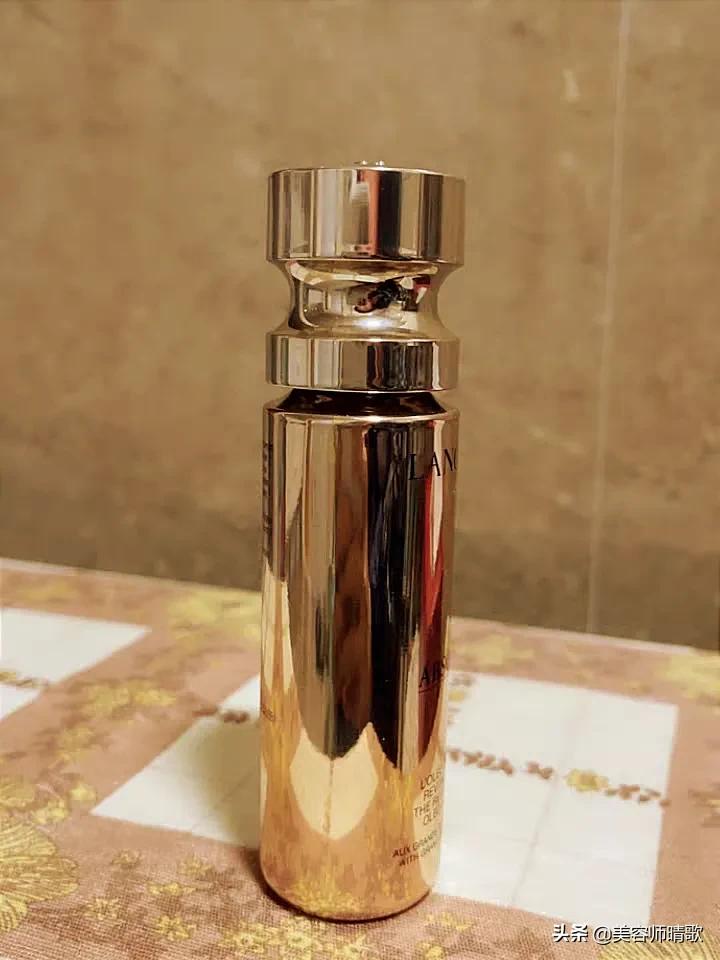 抗老精华兰蔻和雅诗兰黛,兰蔻塑颜精华和极光精华测评