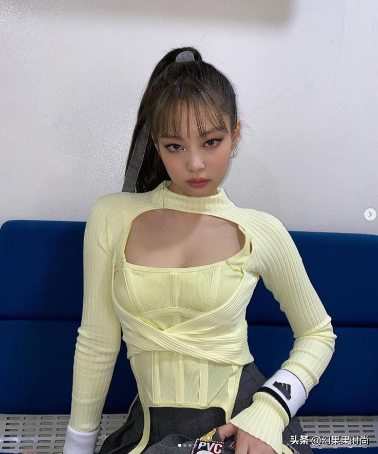 普通人千万别试的网红穿搭,优雅女孩绝不会穿这5件网红单品