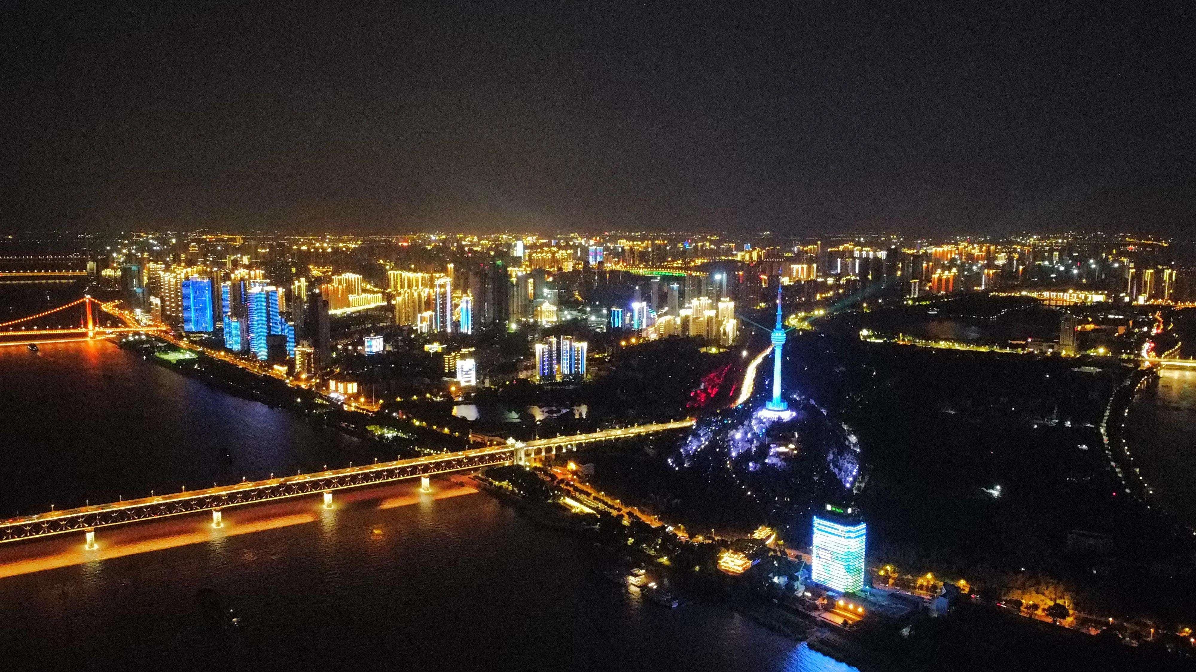 公寓变成危房怎么办,公寓产权40年到期后交多少钱续费