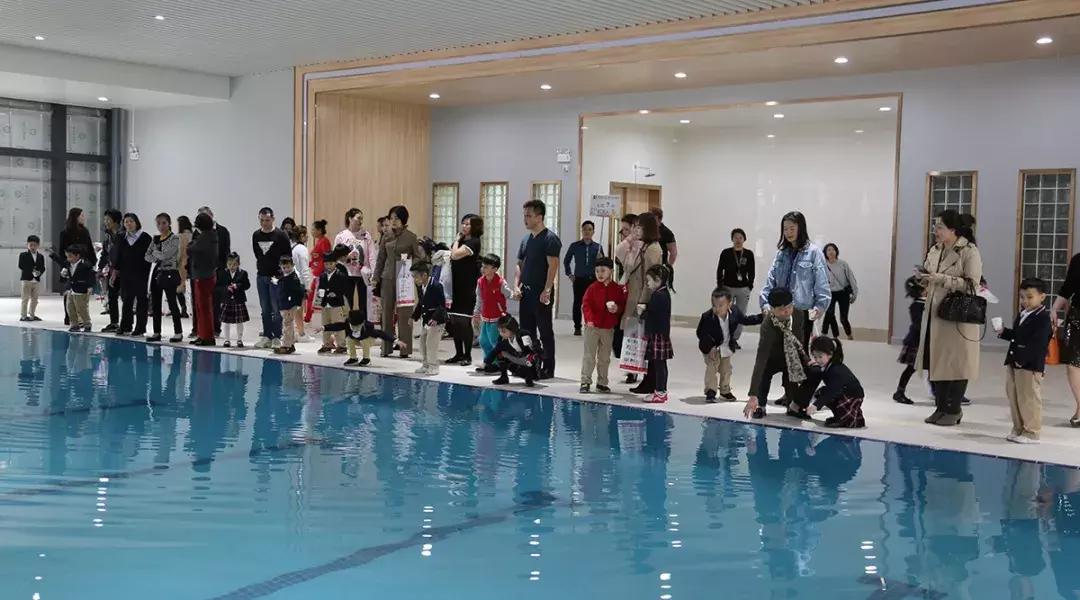 你好，碧桂园小学！初次见面请多指教！