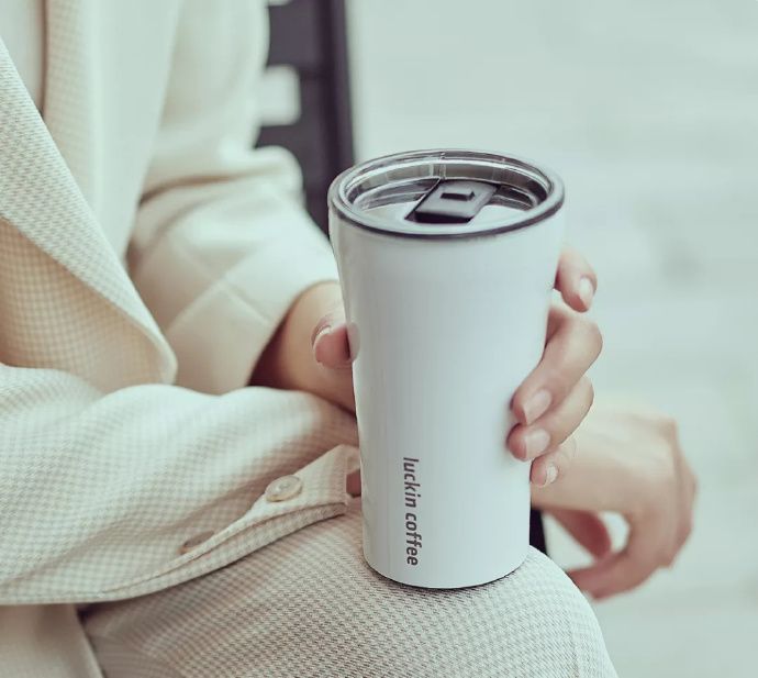 端着茶缸子喝咖啡，你也好意思自称时尚潮人？