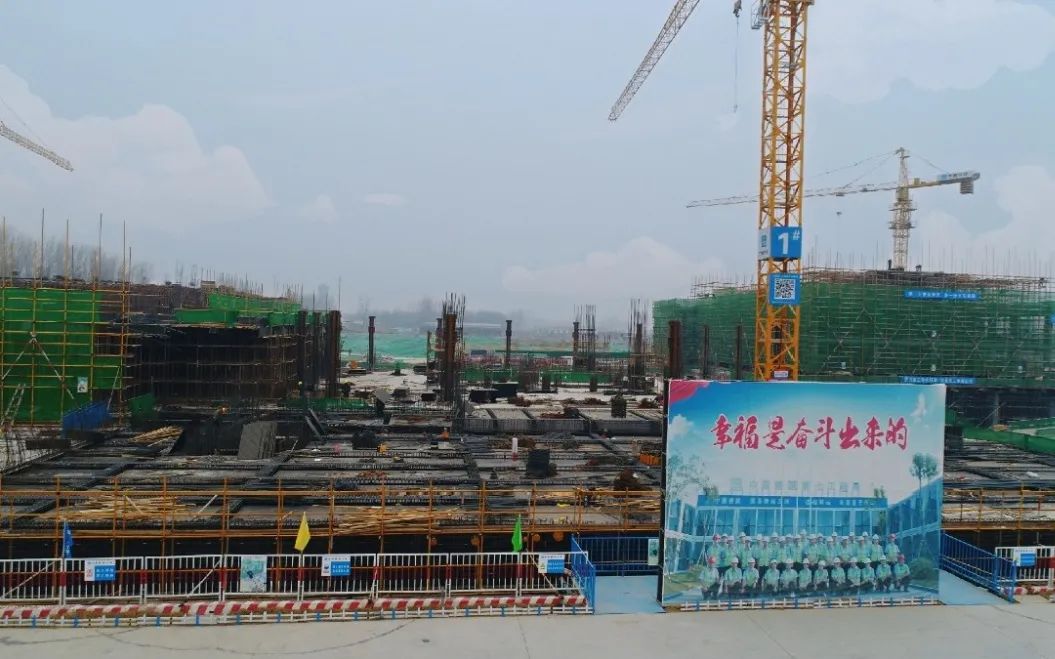 新地标丨中国双汇总部大楼已全面冲出地平线