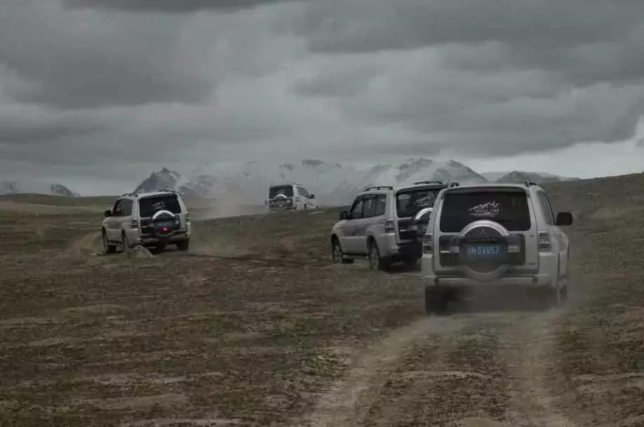 普拉多试驾帕杰罗,越野能力不输牧马人