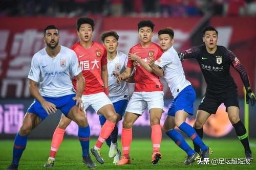 恒大亚冠夺冠2015亚冠决赛跟谁打,2018广州恒大亚冠决赛录像