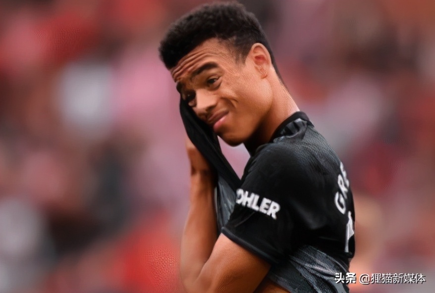 什么是英超户口本球员？为什么户口本球员大多溢价严重？