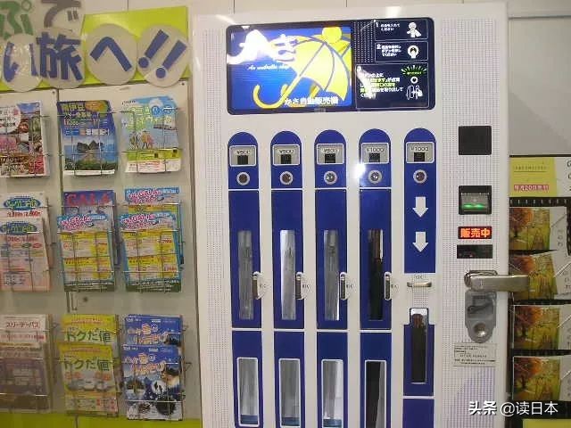 即使被全世界抛弃也要活下去,即使被全世界抛弃至少还有你英文