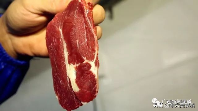 一头牛只有一块里脊,一头牛只供应6块牛排