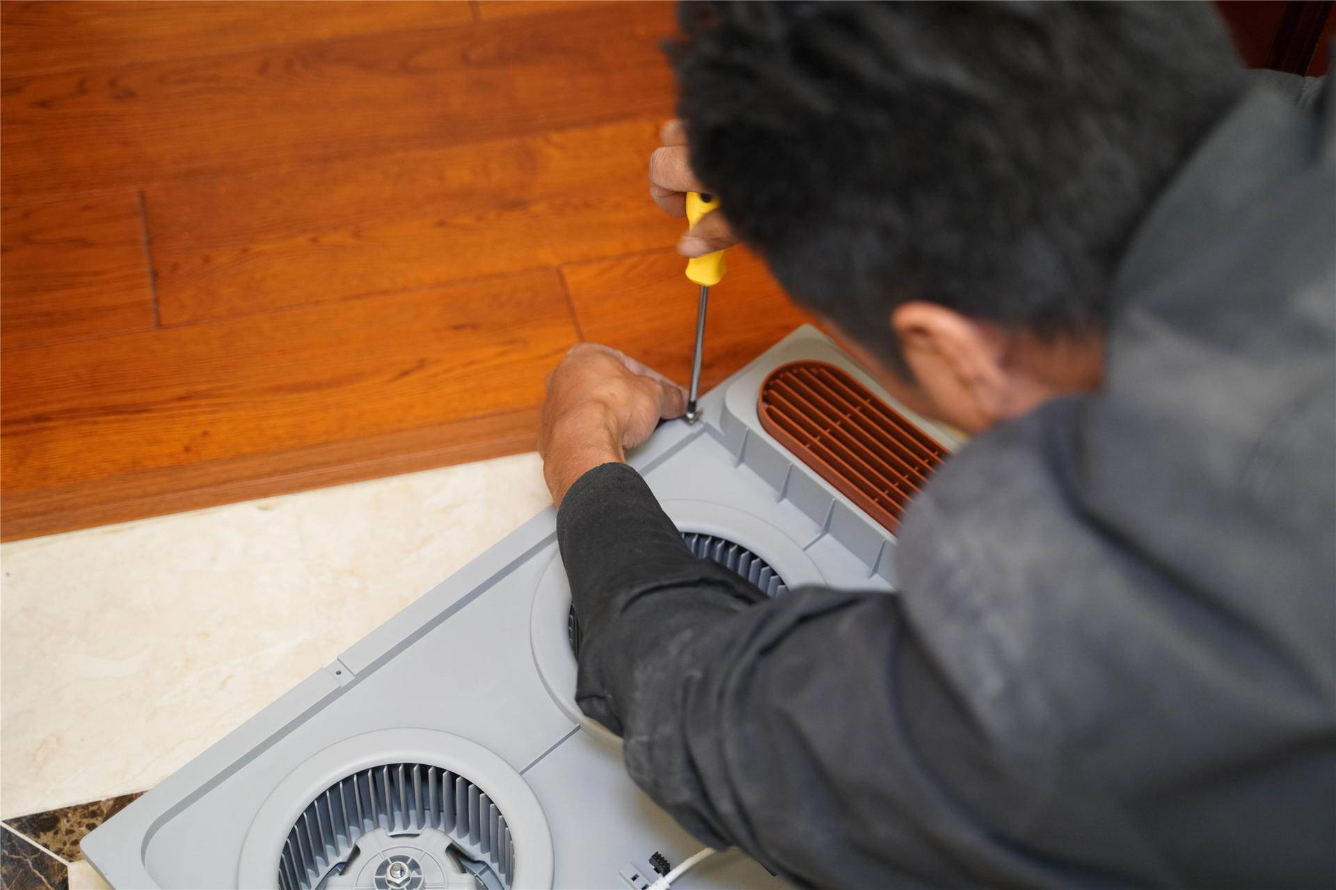 公牛y01b浴霸拆机视频,公牛y01b浴霸怎么串灯