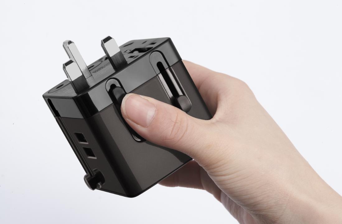 出国手机充电器转换器,出国手机上网流量费太大怎么办